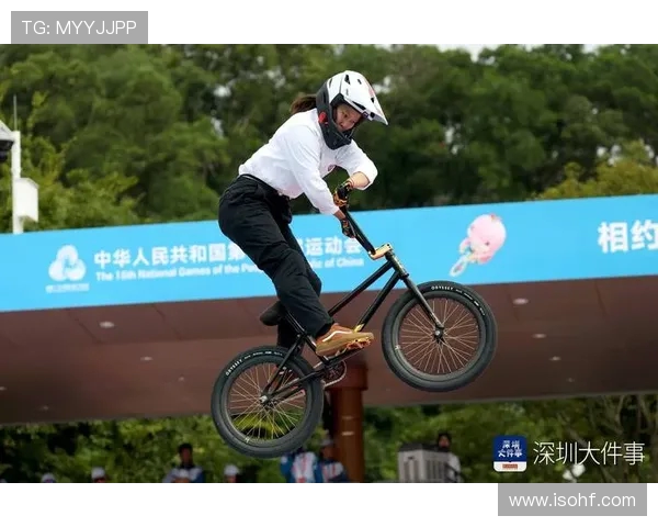 十五运四川首金诞生!小轮车队包揽冠亚军